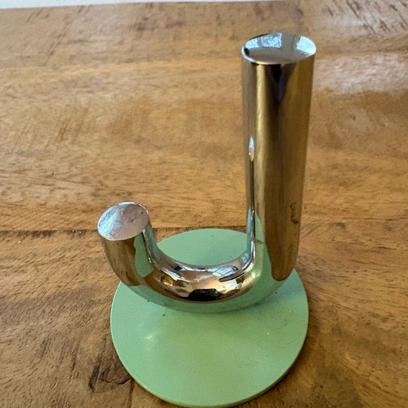 Silver and Green Ring Holder - Picture 4 of 6